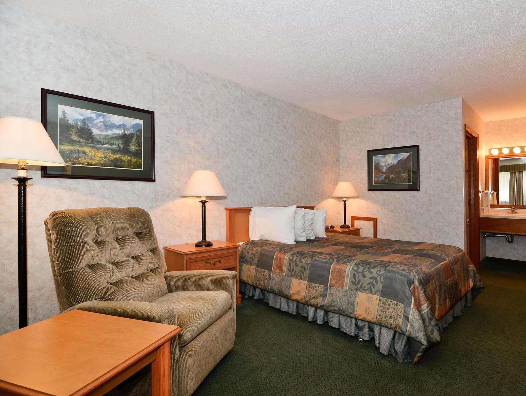U-Bar Motel Canistota Bagian luar foto